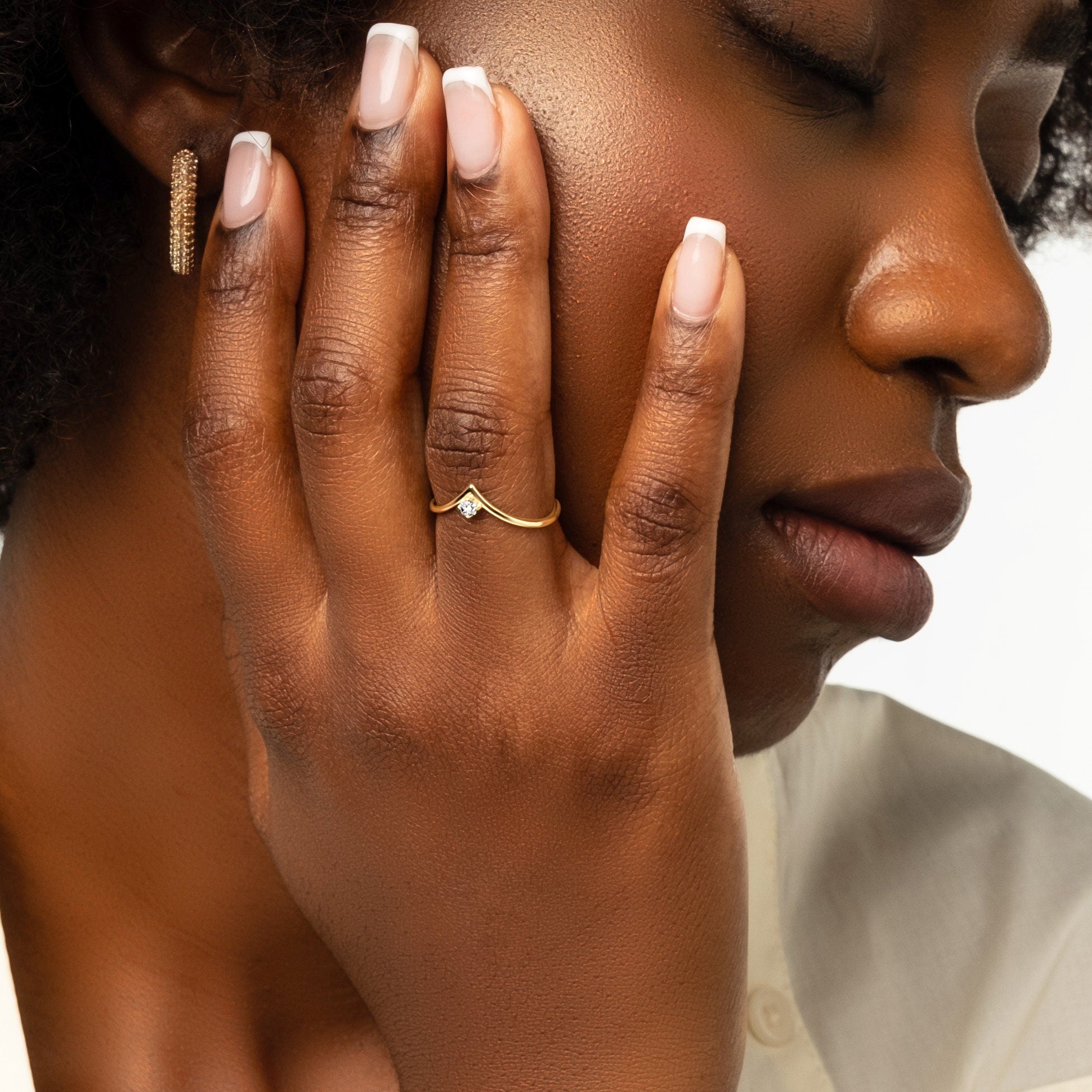 Rose Gold V Ring Dainty Diamond Chevron Band