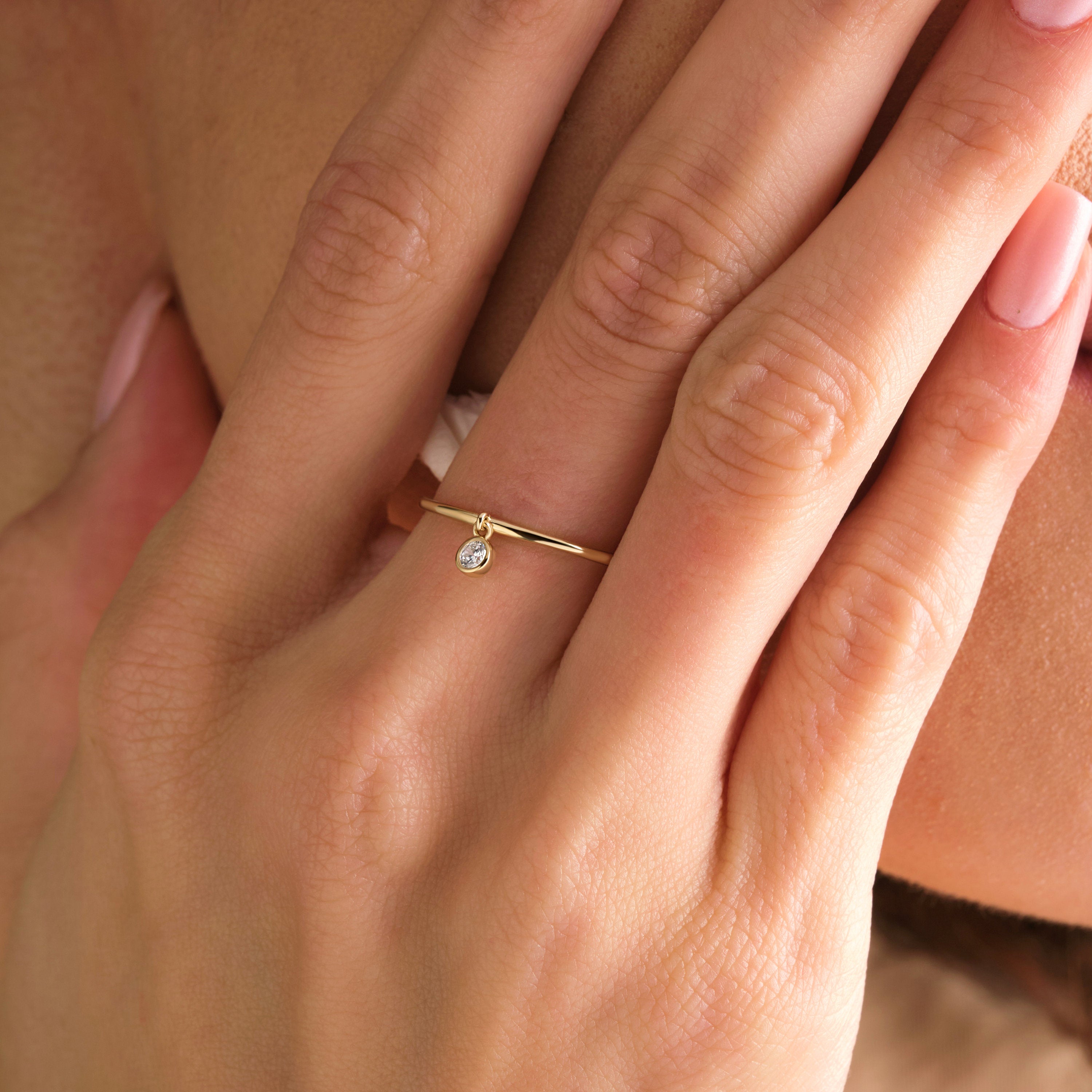 Solitaire Diamond Ring Minimalist Gold Band Dangle Style