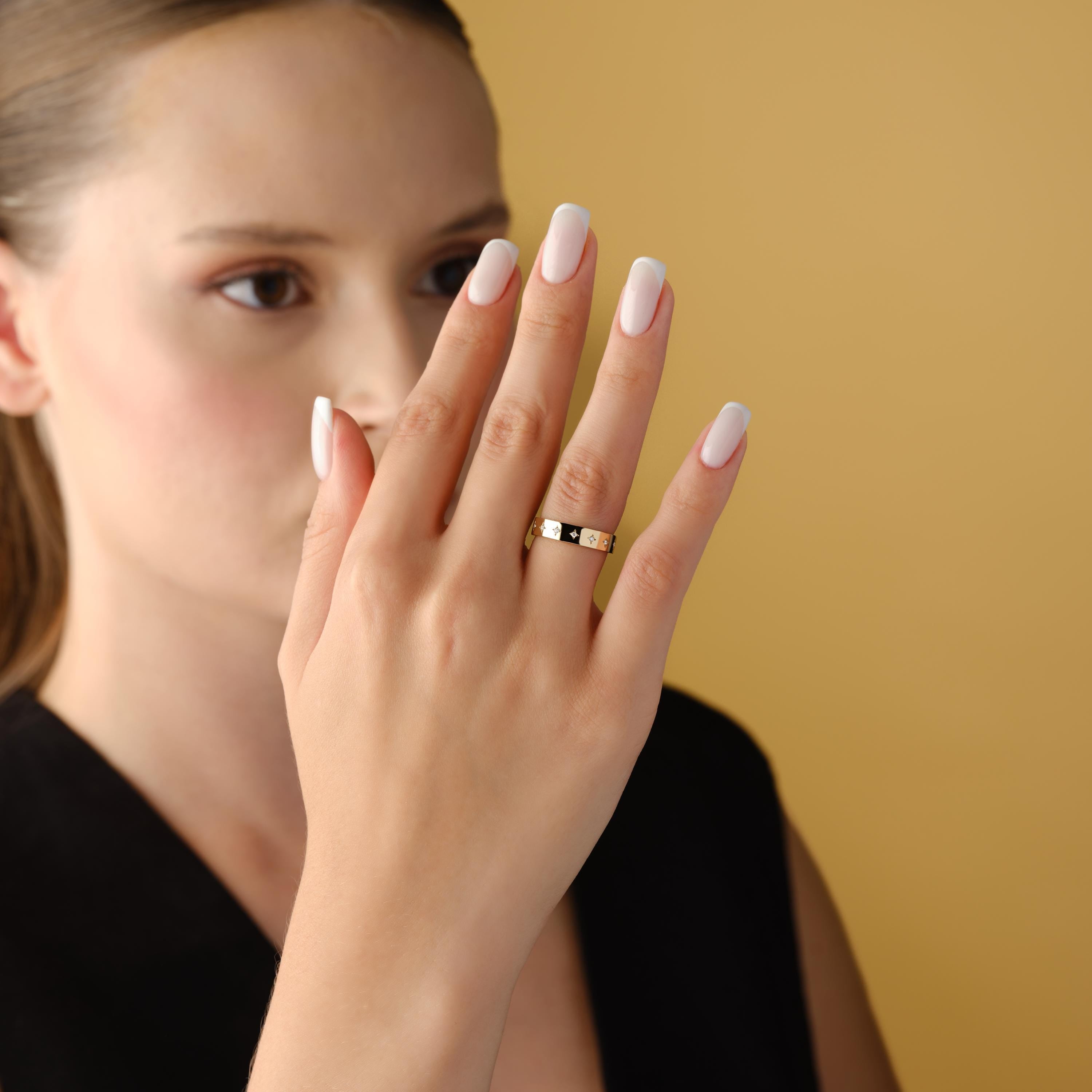 Star Set Diamond Ring