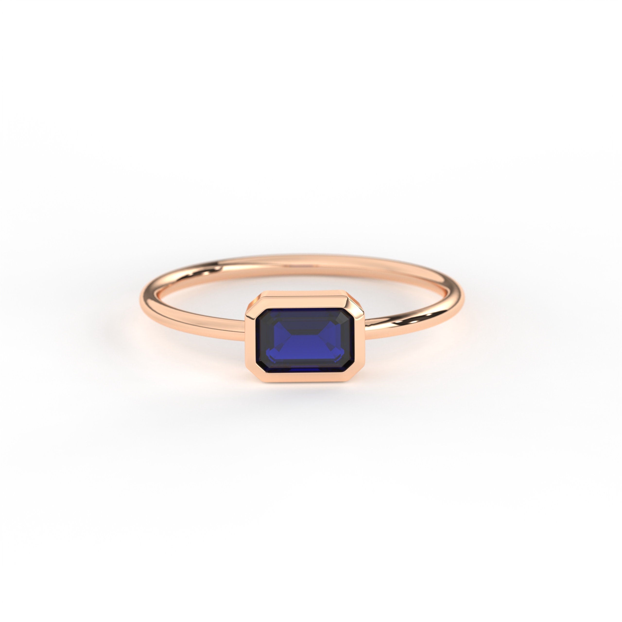 Solid Gold Bezel Setting Emerald Ring