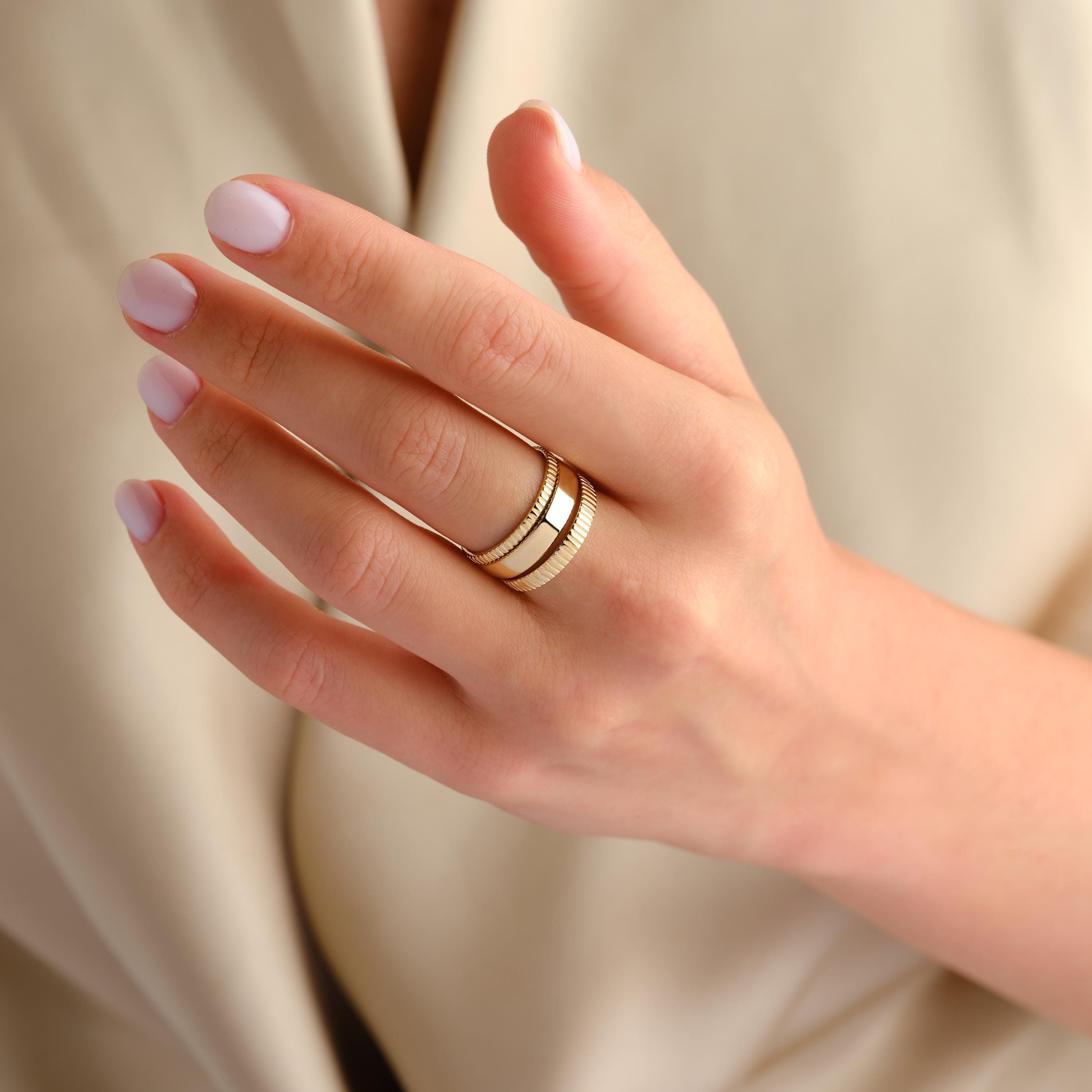 14K Gold Wedding Band Textured Ribbed Ring