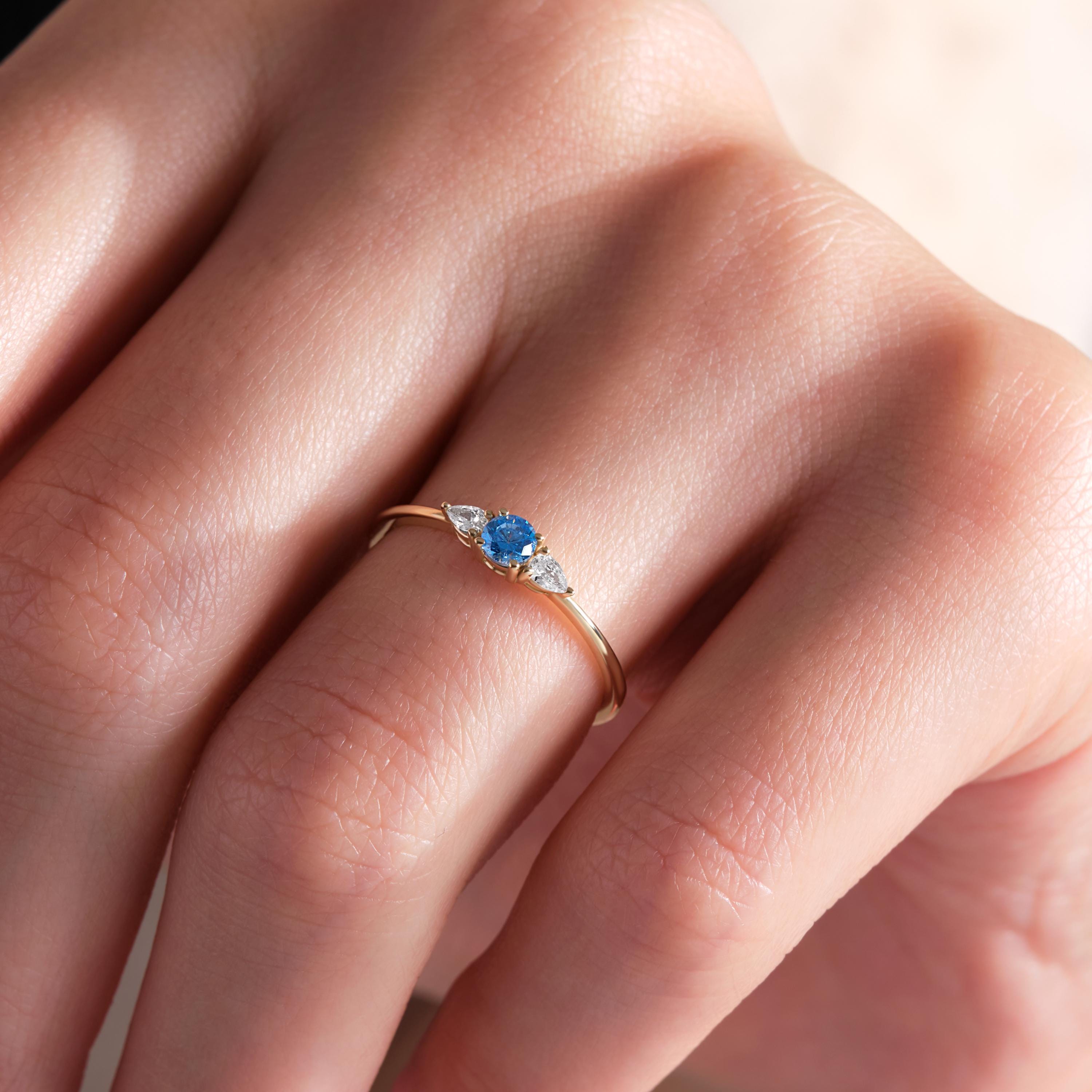Blue Topaz Ring – Dainty Solid Gold Band