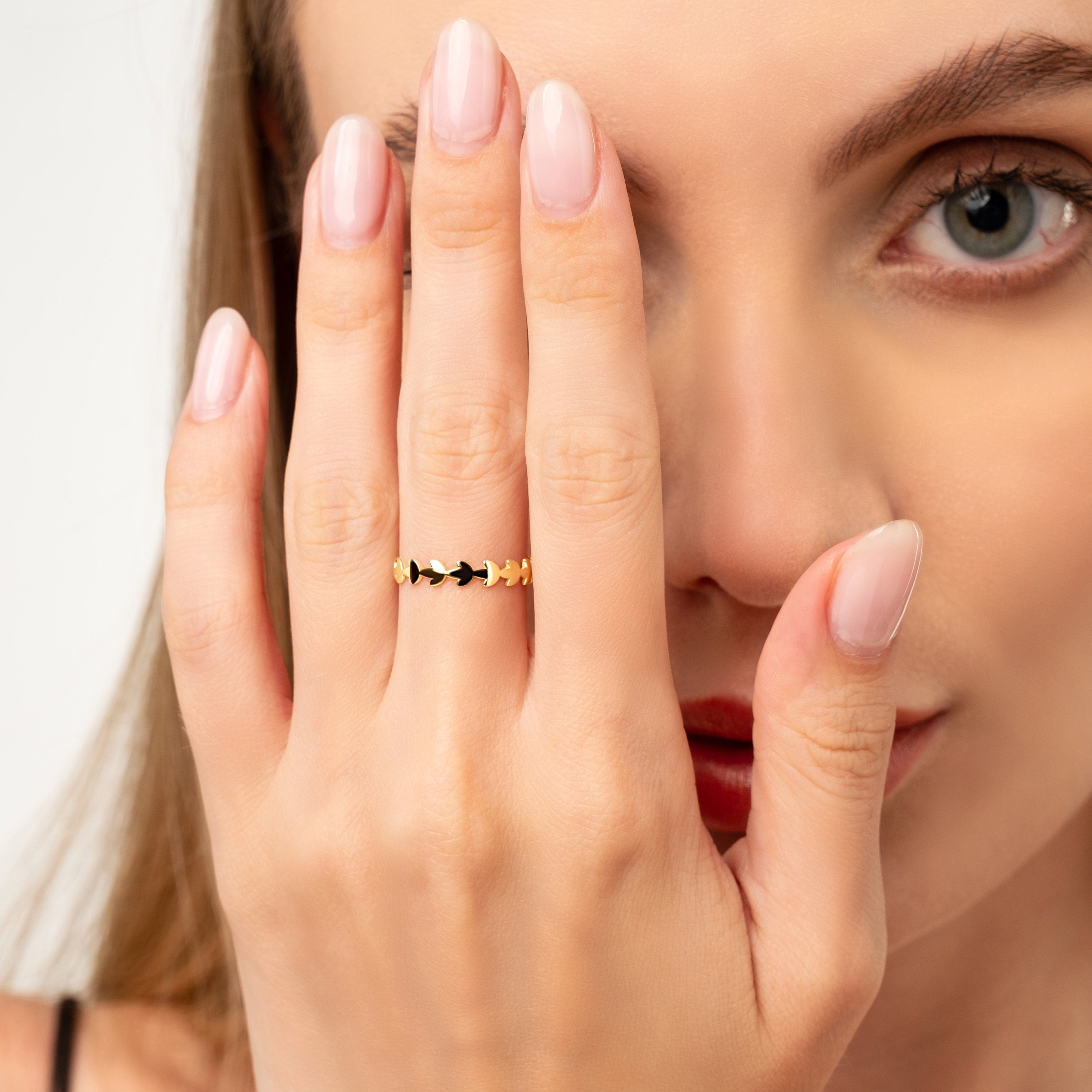 Handmade Vine Pattern Stackable Gold Ring