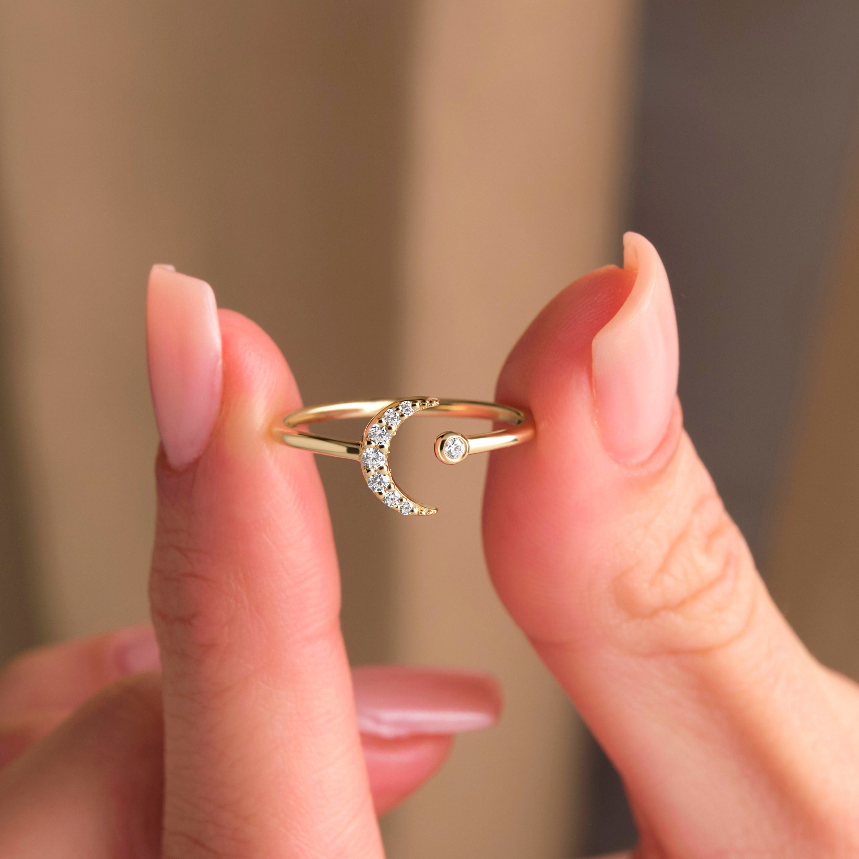 18K Gold Moon Ring Dainty Crescent Diamond Band
