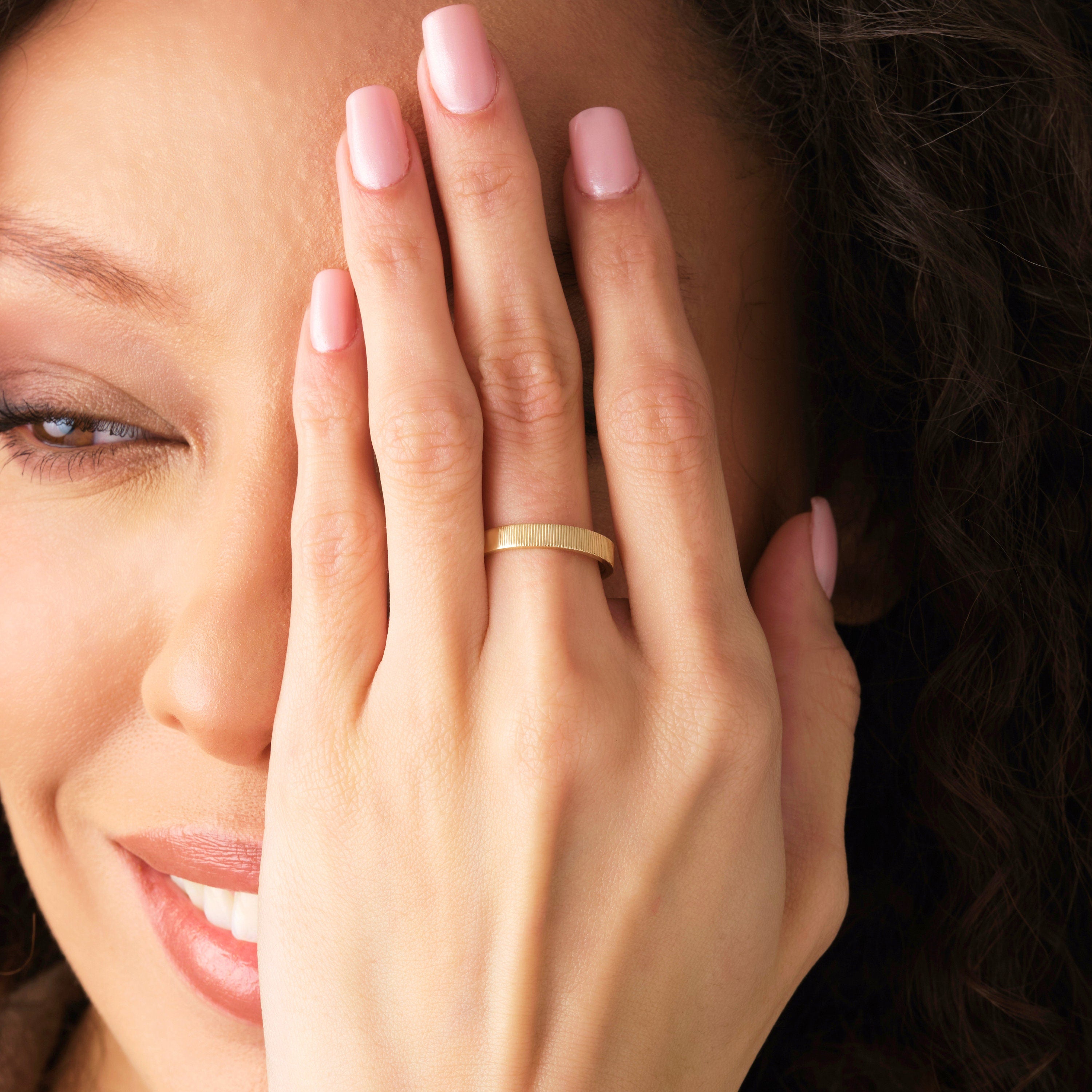 14k Gold Wedding Band Classic Fluted Ring