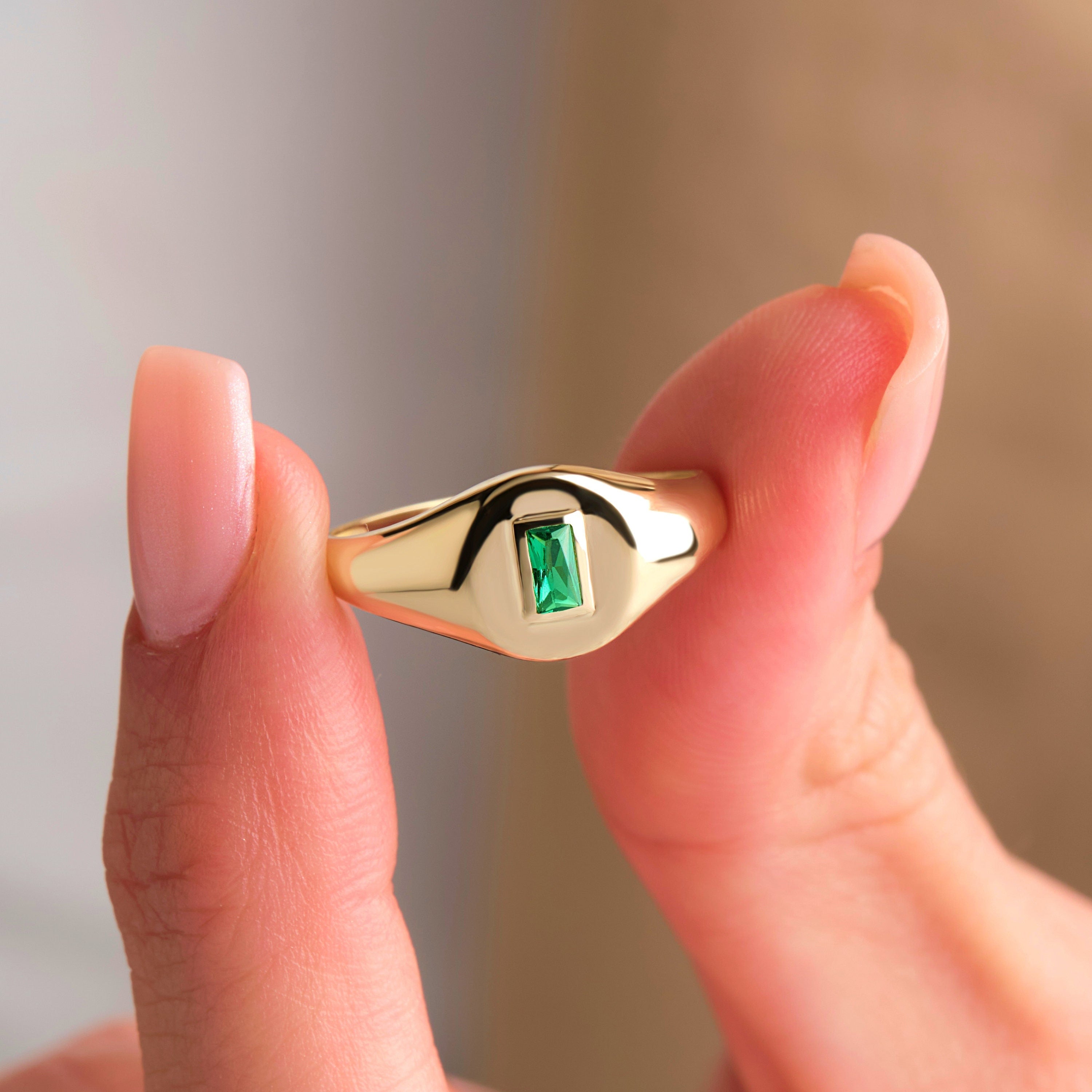 Emerald Signet Ring Solid Gold Classic Elegant