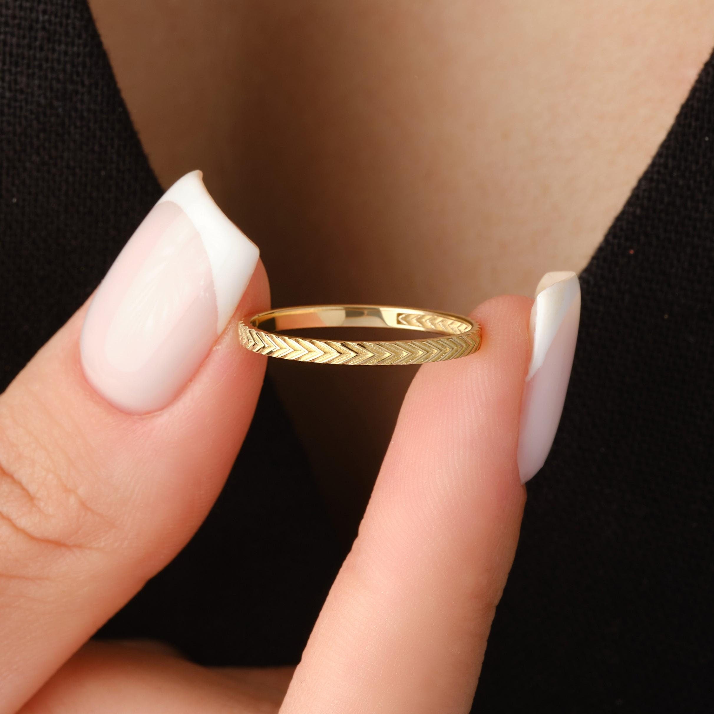 Solid Gold Herringbone Ring