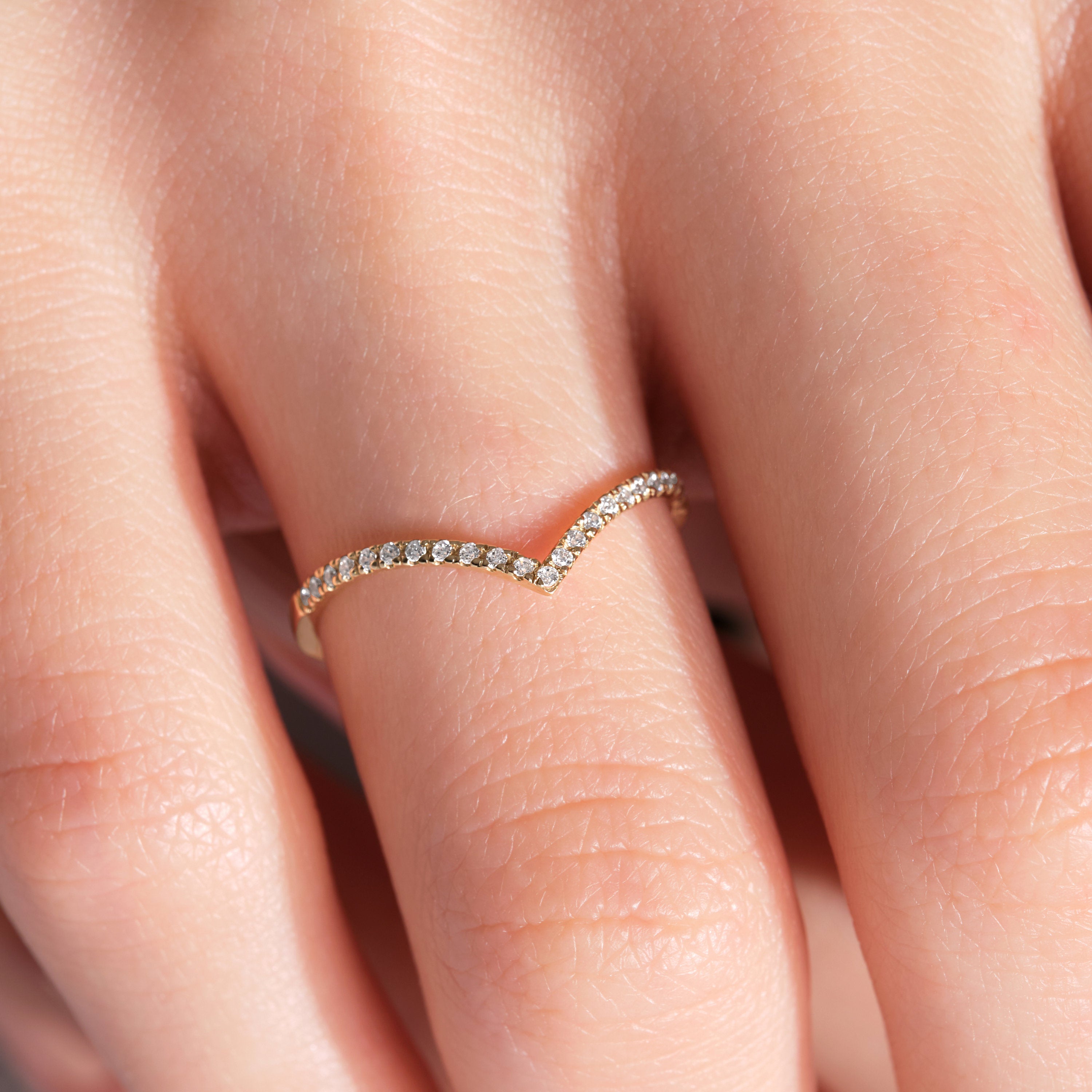 V Shaped Diamond Ring - Solid Gold Chevron Band