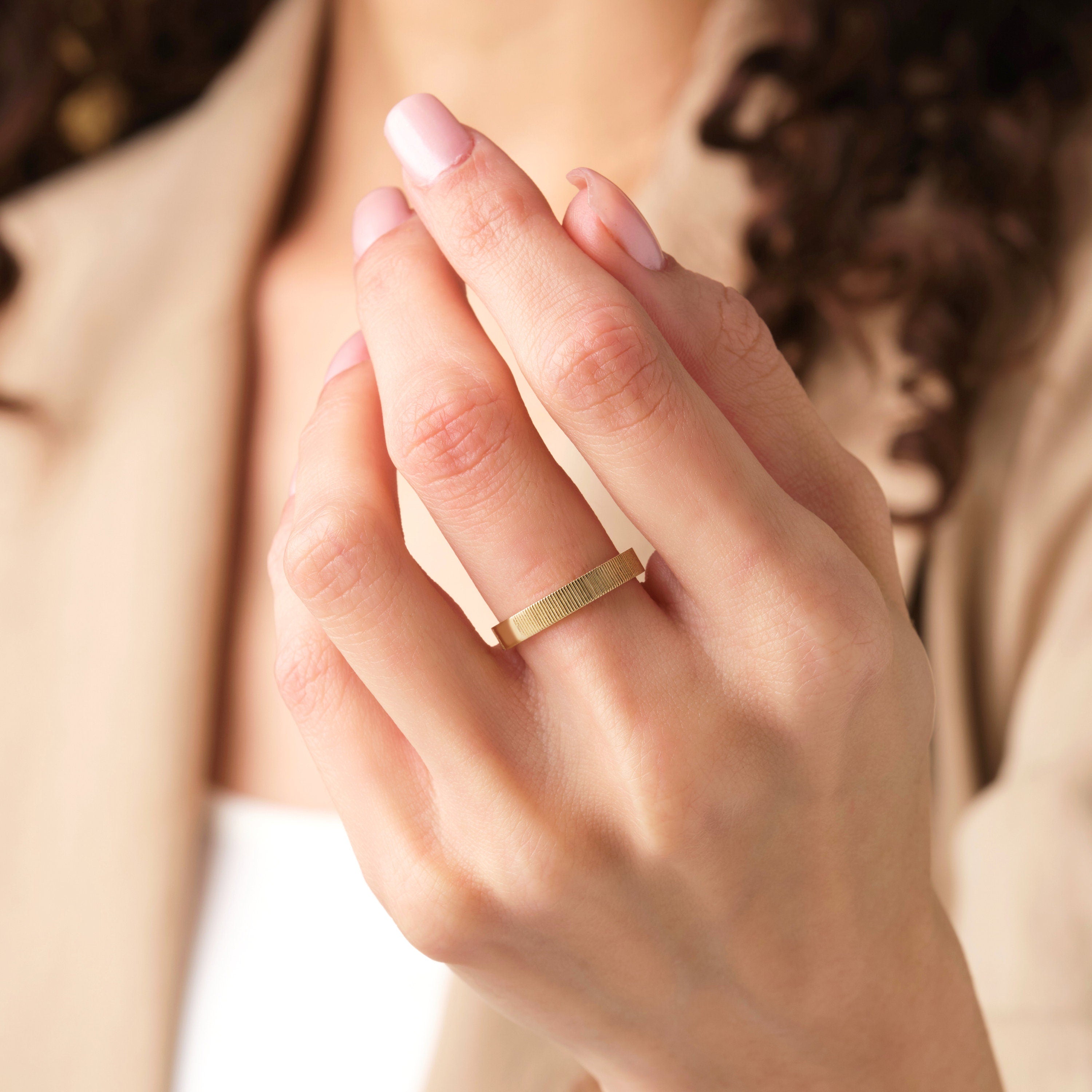 14k Gold Wedding Band Classic Fluted Ring