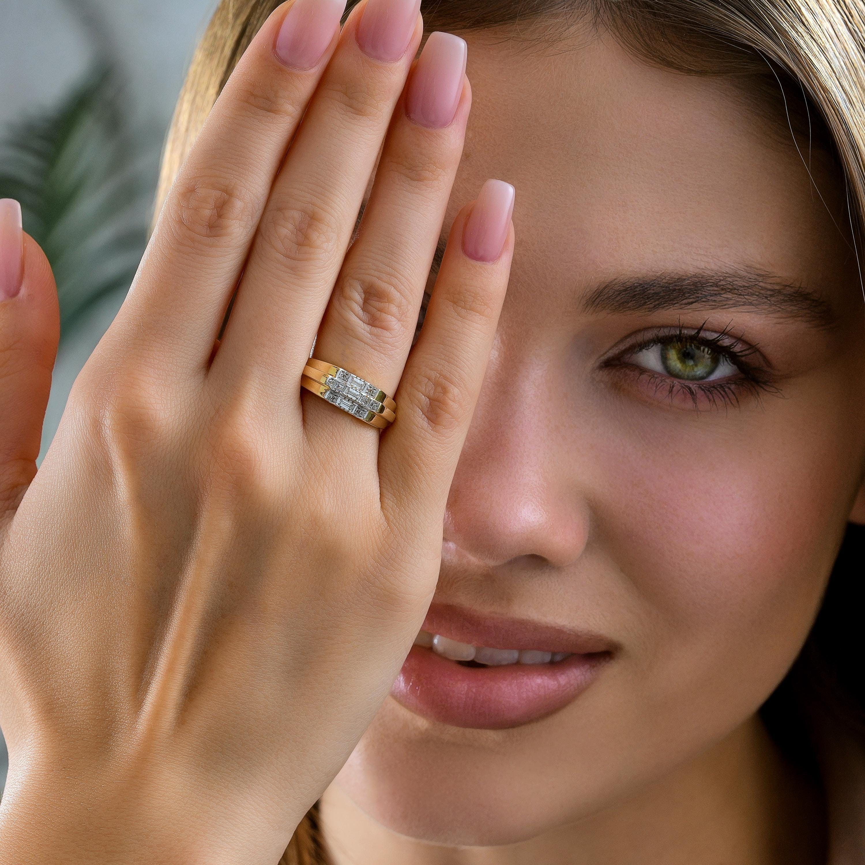 Solid Gold Triple Ring Interlocking Design