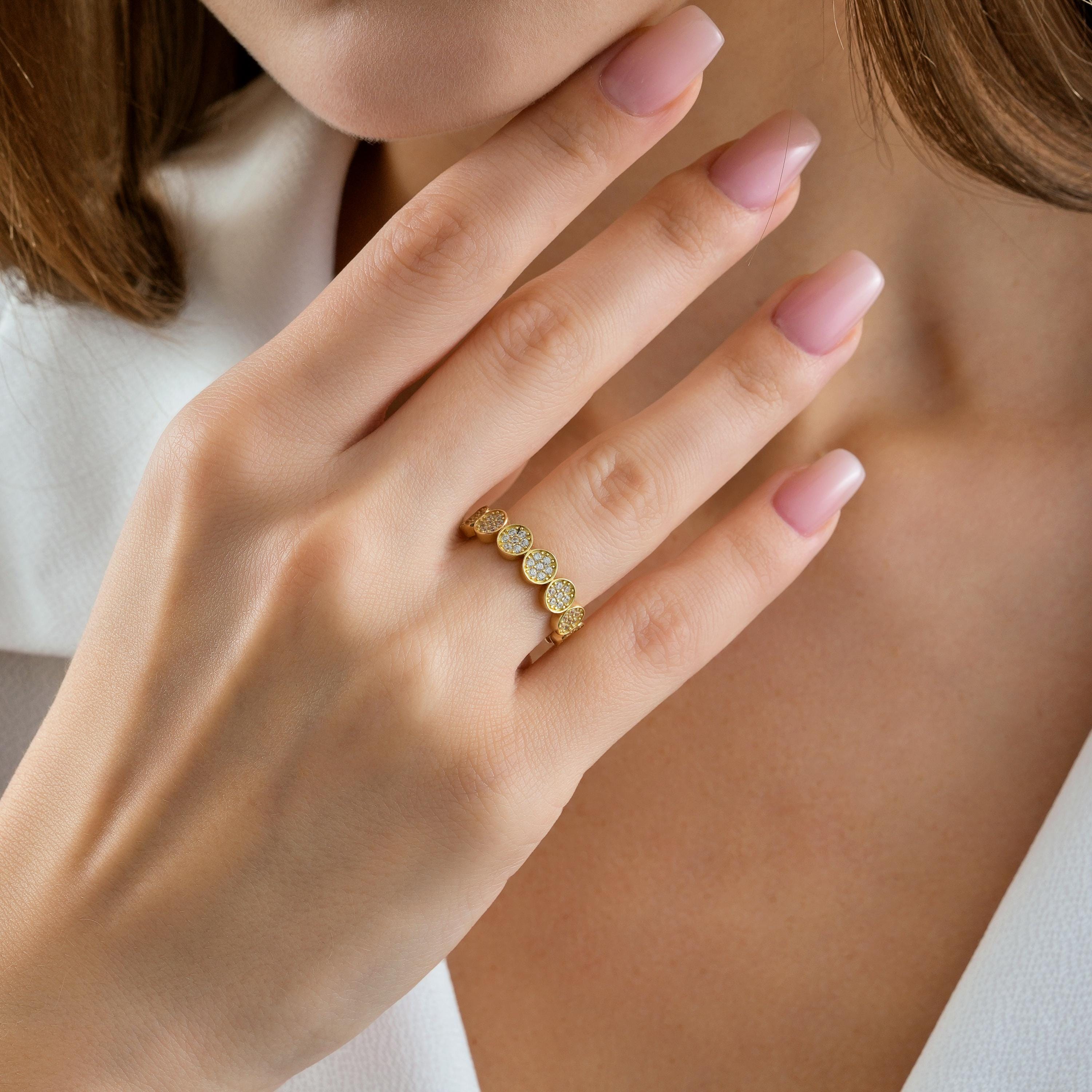 Half Eternity Band With Round Cluster Cubic Zirconia