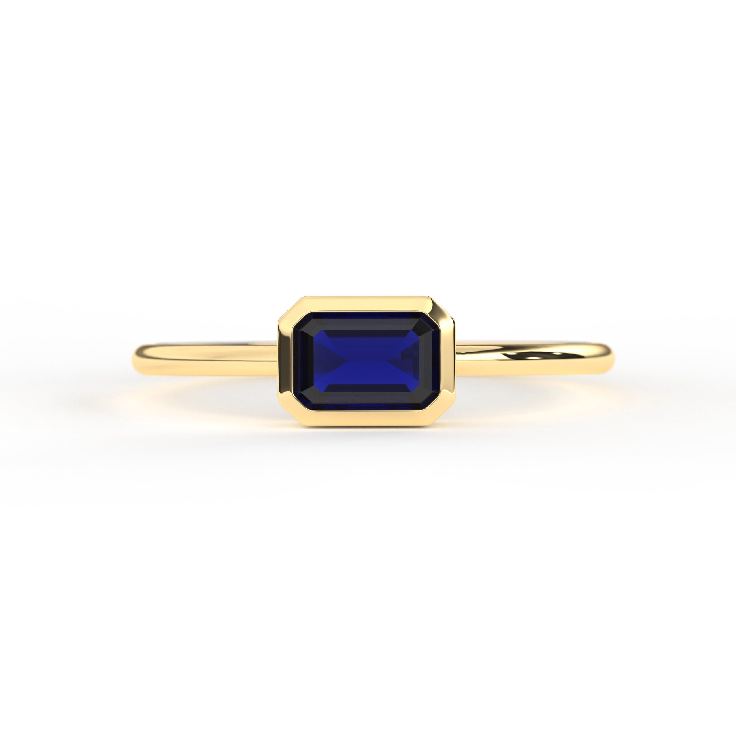 Solid Gold Bezel Setting Emerald Ring