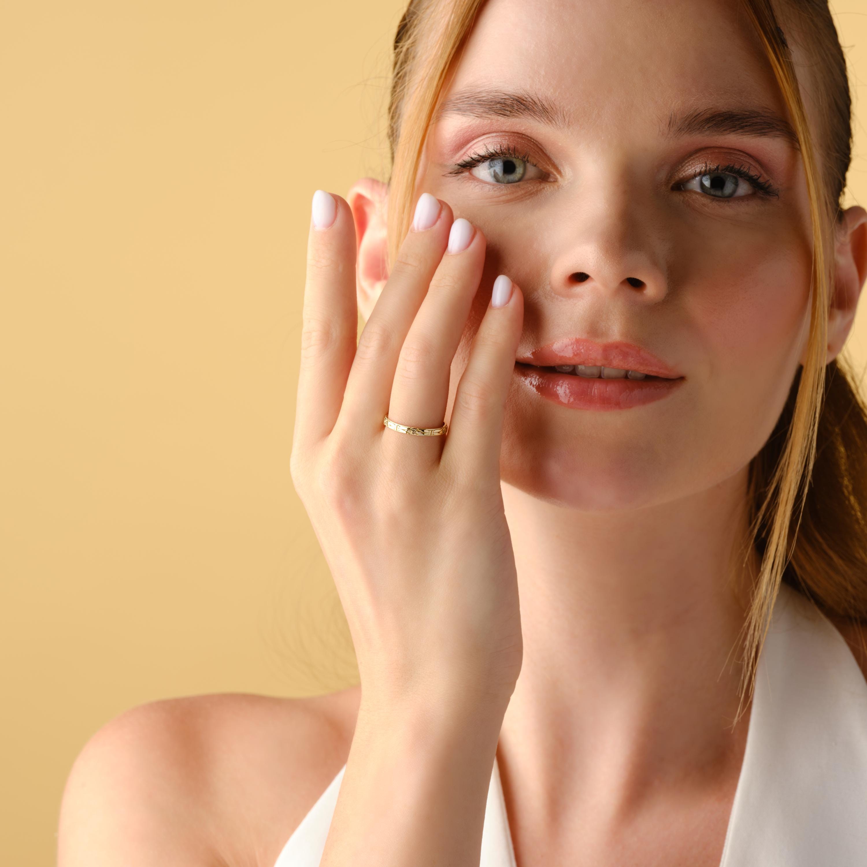 14k Gold Flower Ring Solid Gold Floral Band