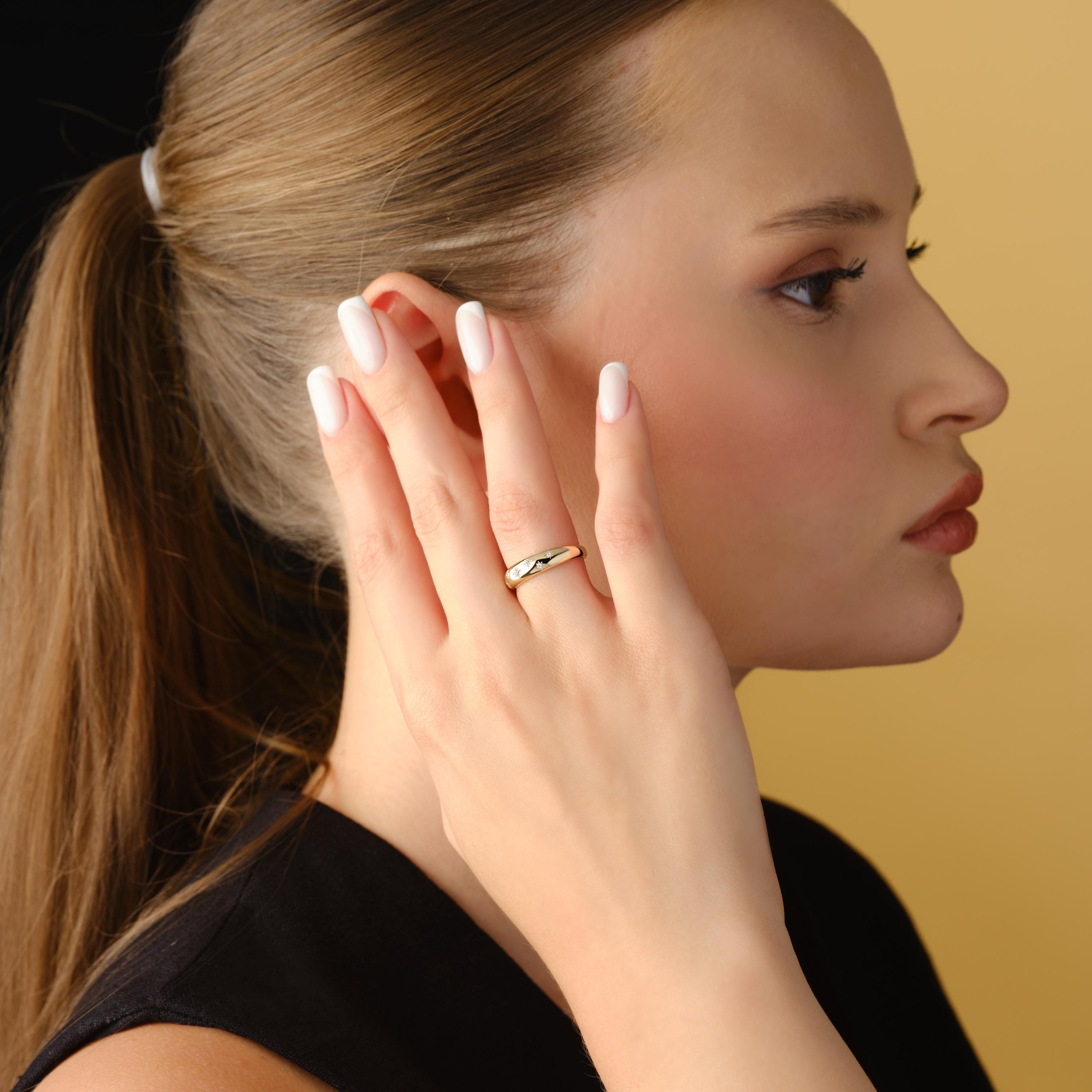 Starburst Diamond Solid Gold Dome Band