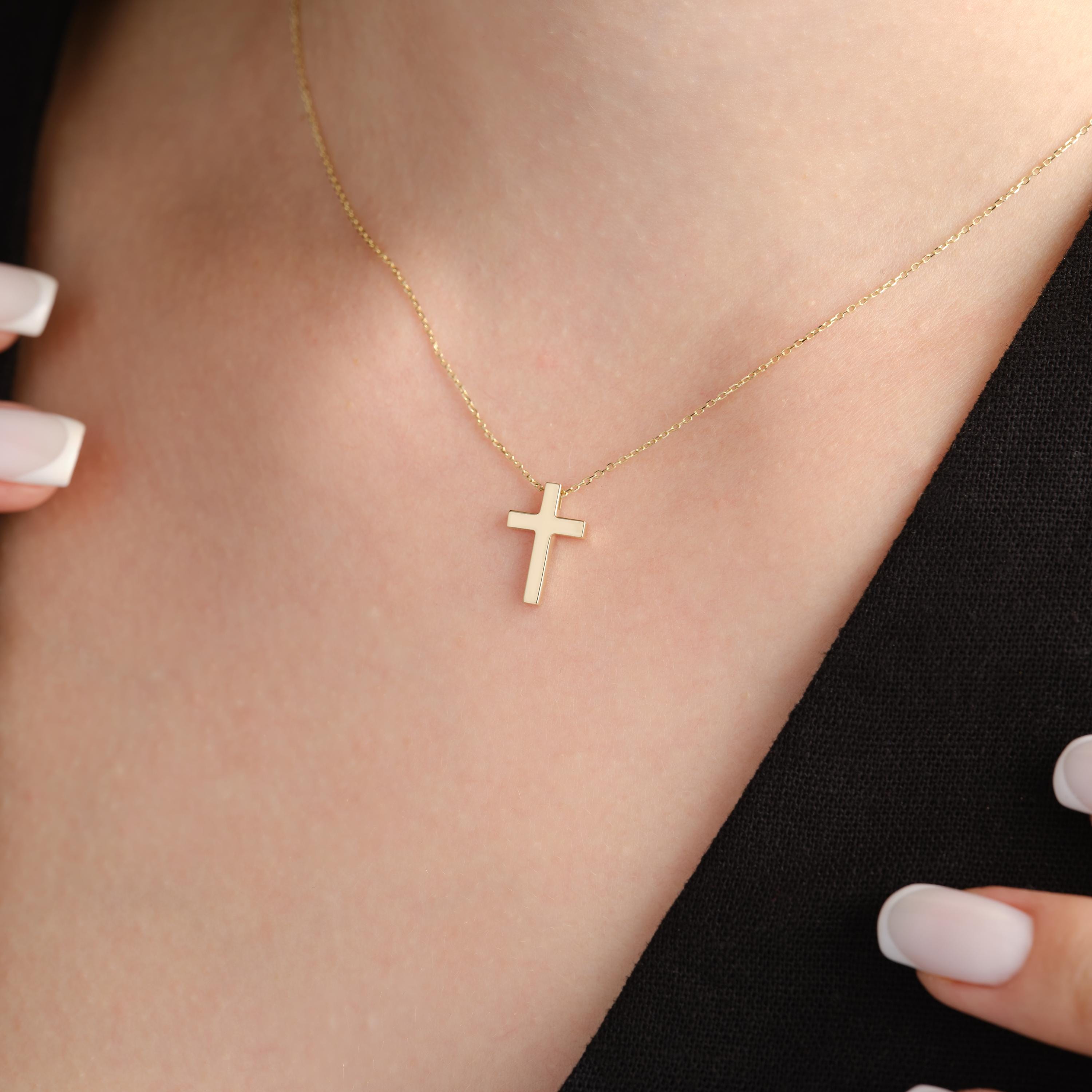 Cross Necklace Gold
