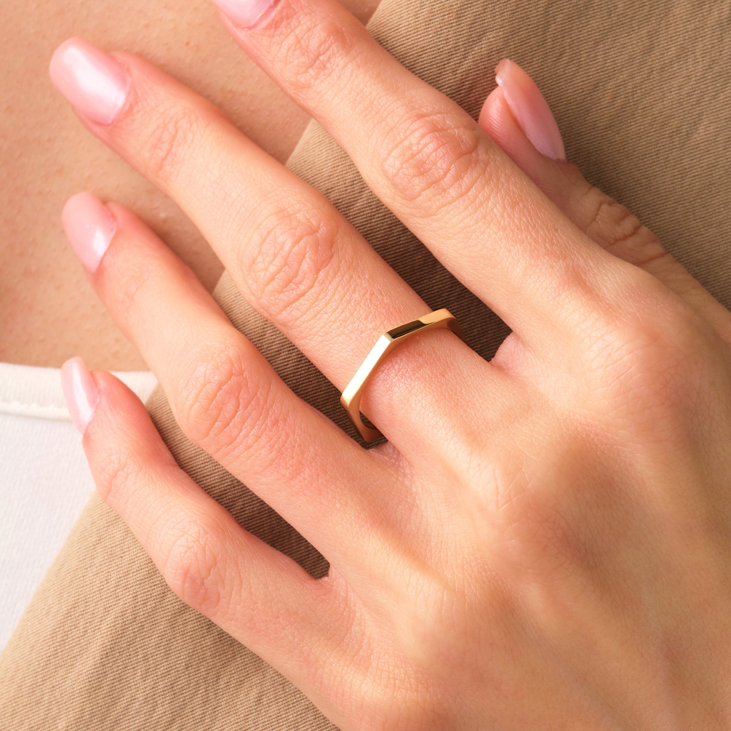 14K Gold Hexagon Ring Durable Geometric Band