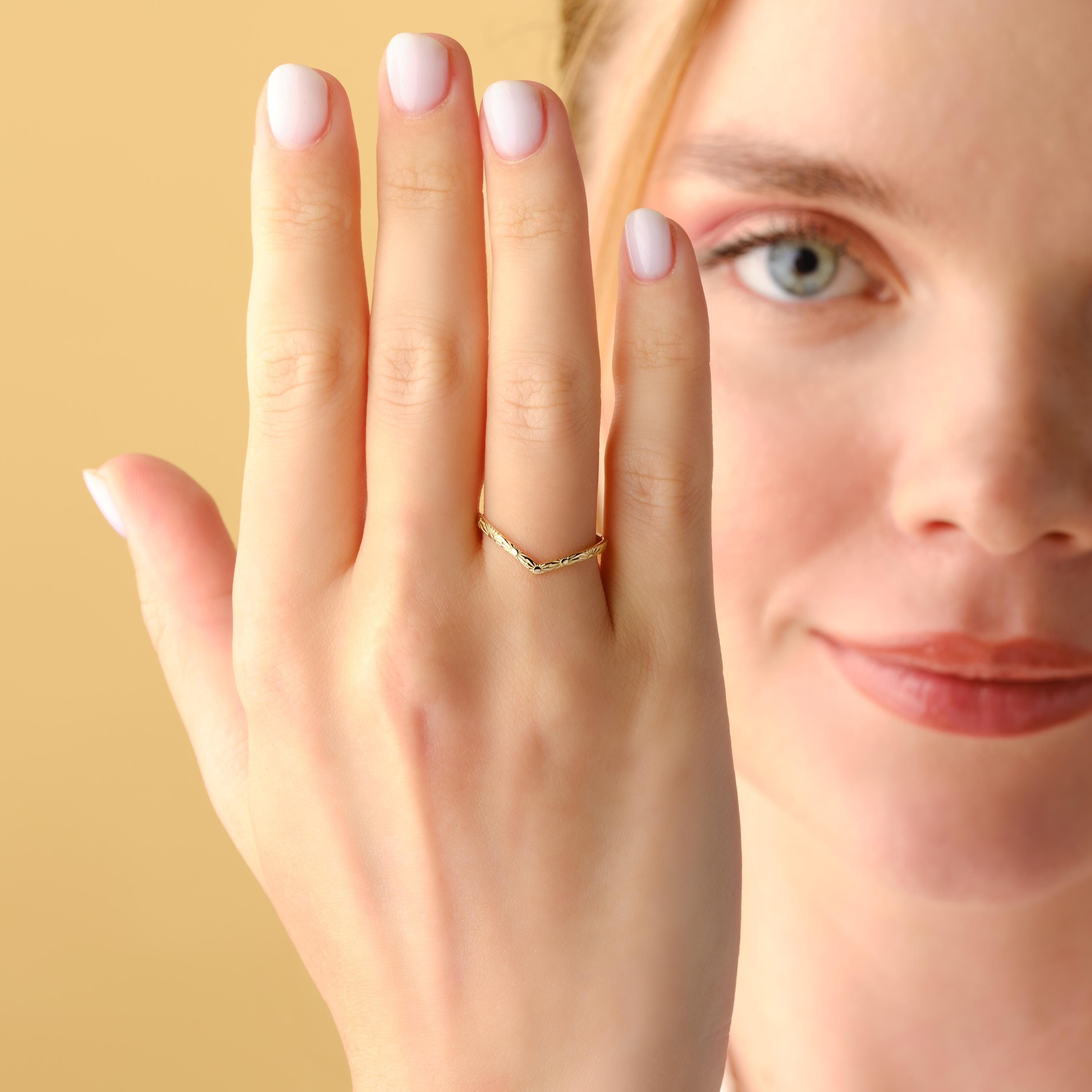 Solid Gold Chevron Ring Dainty Sunburst Pattern