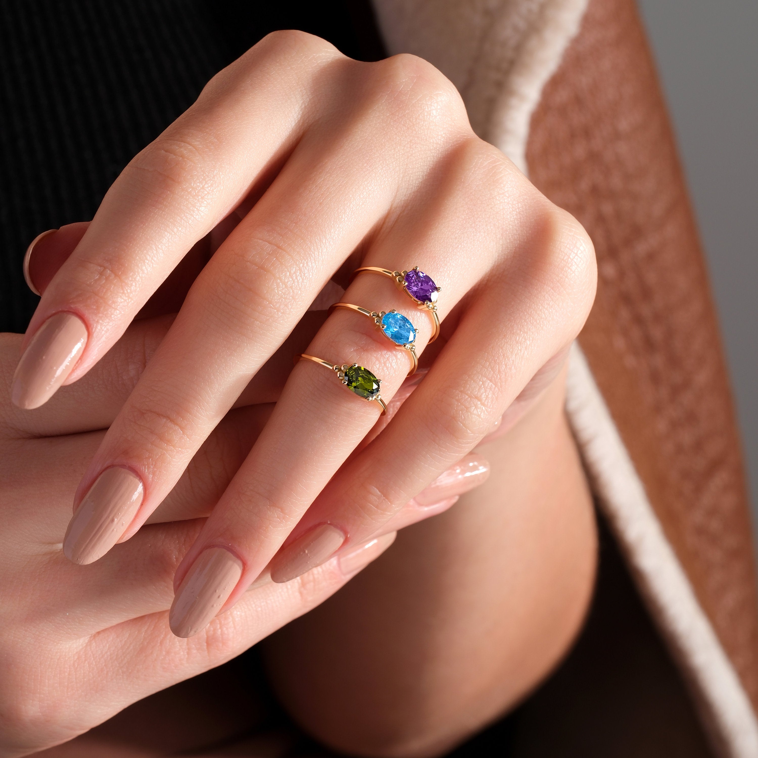 Custom Oval Birthstone Solid Gold Ring