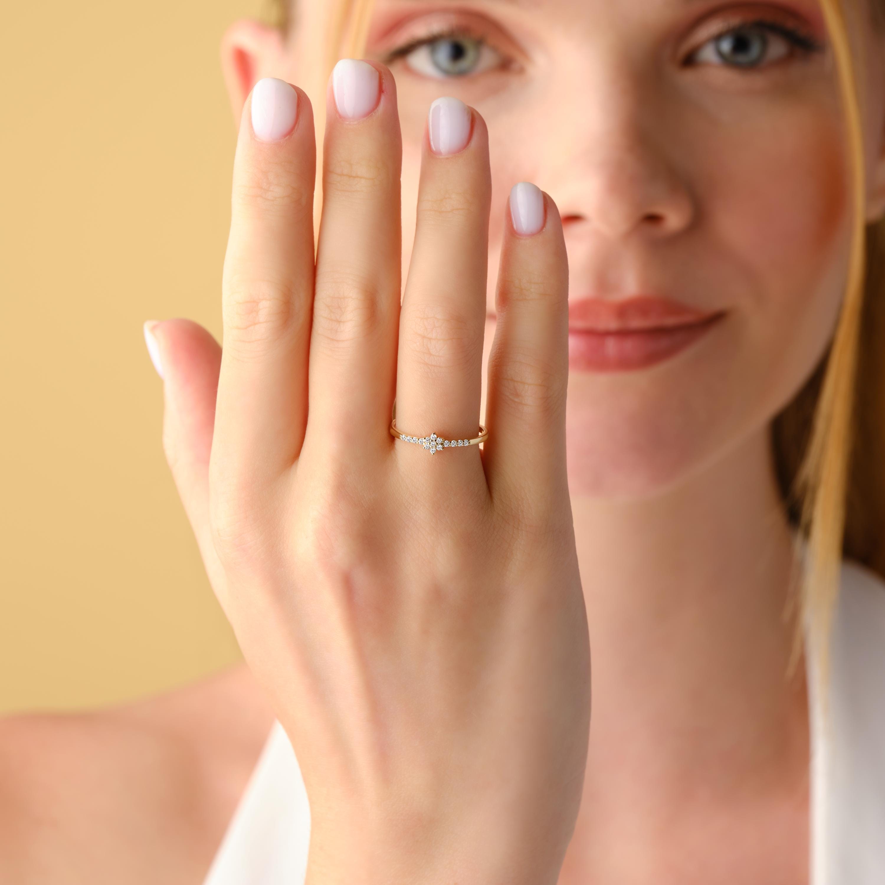 Daisy Solid Gold Ring