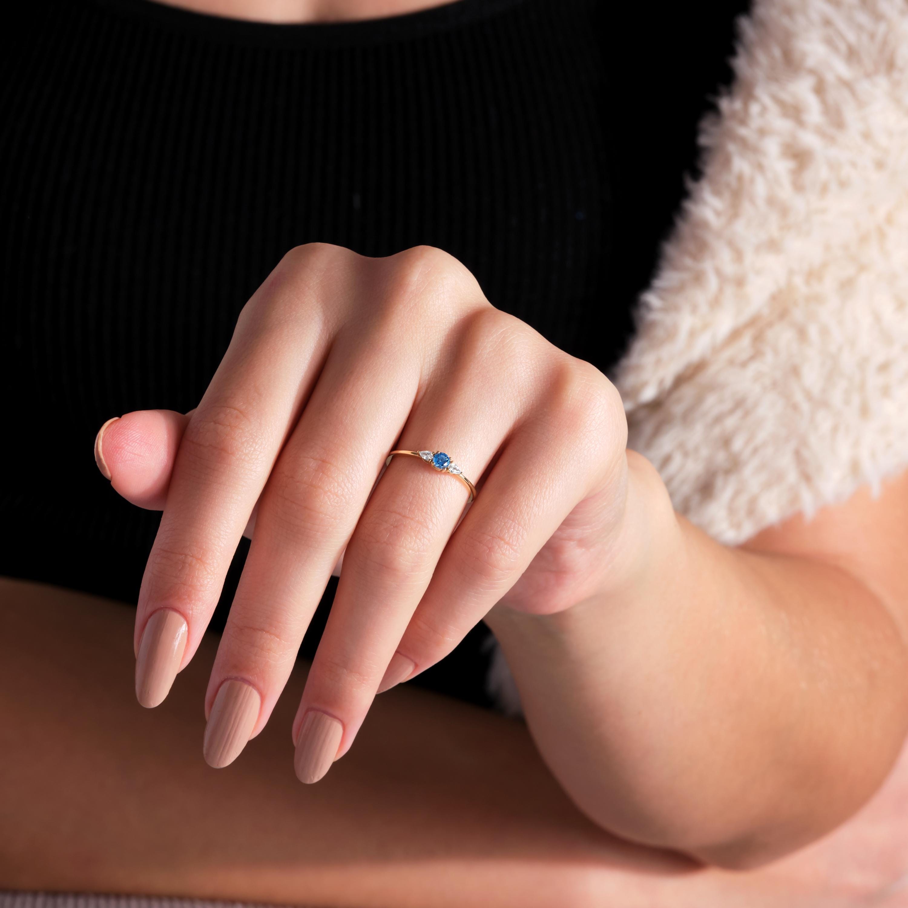 Blue Topaz Ring – Dainty Solid Gold Band